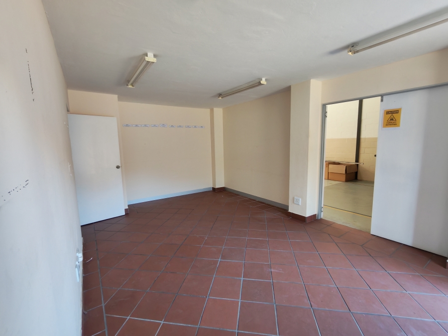To Let Commercial Property for Rent in Asla Park Western Cape